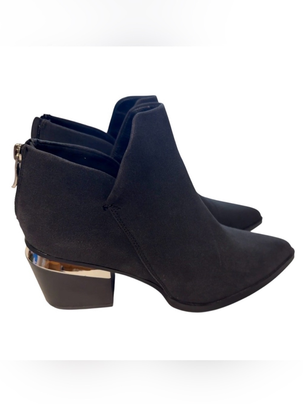 Women's Black Pointed Toe With Metal Rand Ankle Boots Metal Size 7.5